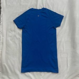 LULULEMON SHORT SLEEVE SWIFTLY